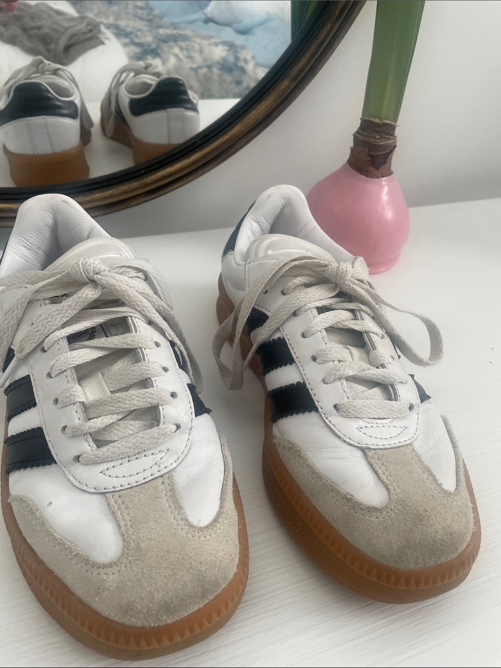 Adidas Youth size 4/Wonens 6 White Leather Sneakers with Black Stripes.